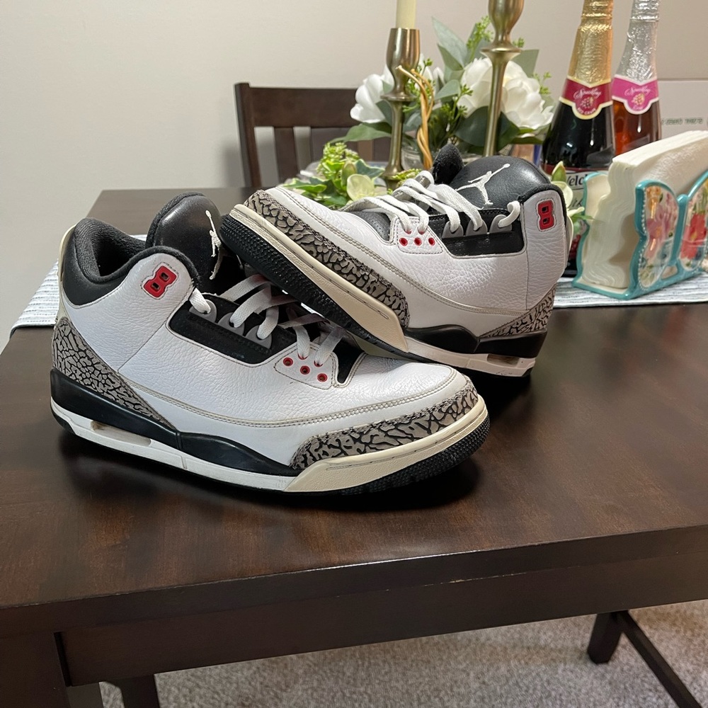 Air Jordan 3 retro, size 10.5